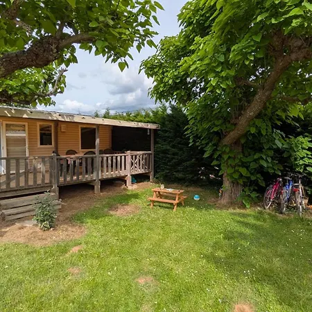 Mobil-home Au Bord Du Lot
