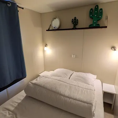 Mobil-home Au Bord Du Lot Chalet Fumel